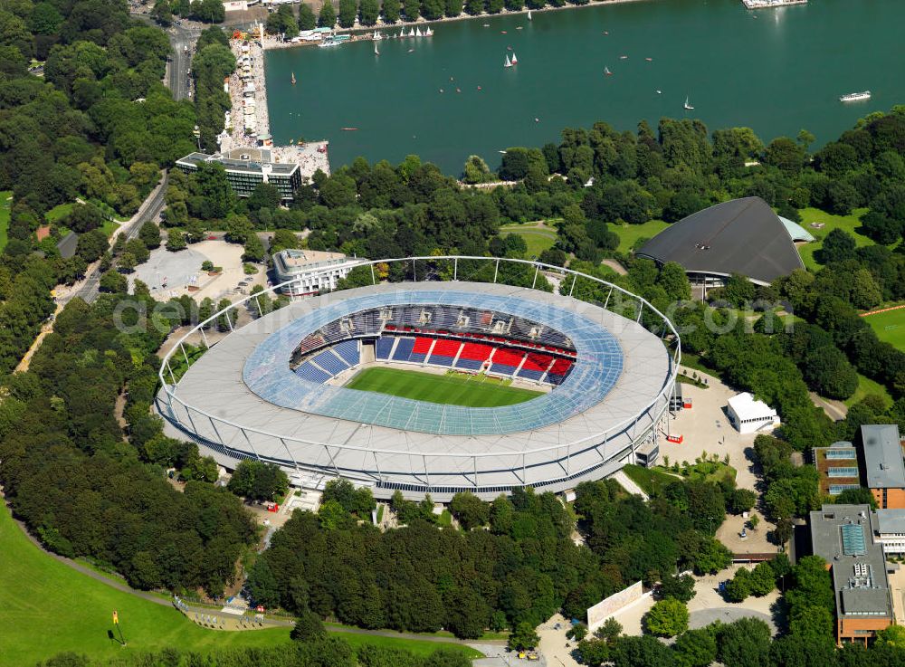 Aerial photograph Hannover - Die AWD-Arena, früher Niedersachsenstadion, im Stadtteil Calenberger Neustadt. Das Stadion bietet Platz für 49.000 Zuschauer und ist die Heimspielstätte des Fußballklubs Hannover 96. The AWD-Arena, formerly Niedersachsenstadion, in the district Calenberger Neustadt.