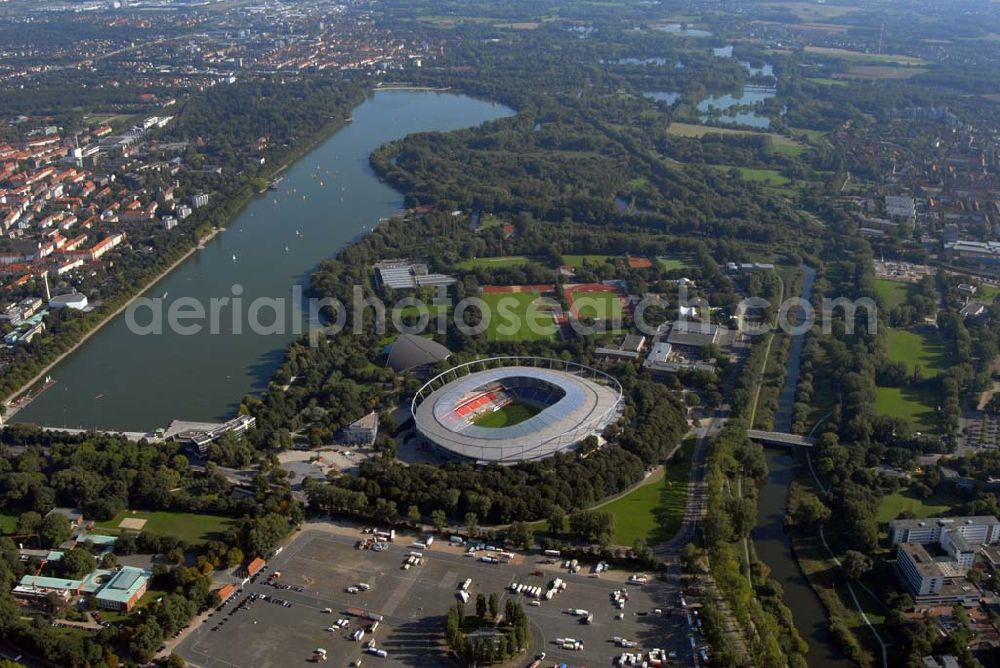 Aerial image Hannover - Blick auf die AWD-Arena Hannover. Das Stadion hat eine Kapazität von 50000 Plätzen. Hannover 96 Arena GmbH & Co. KG.Arthur-Menge-Ufer 5,30169 Hannover , Frau A. Marschner,Telefon: 05 11/ 96 900 - 450,E-Mail: amarschner@hannover96.de