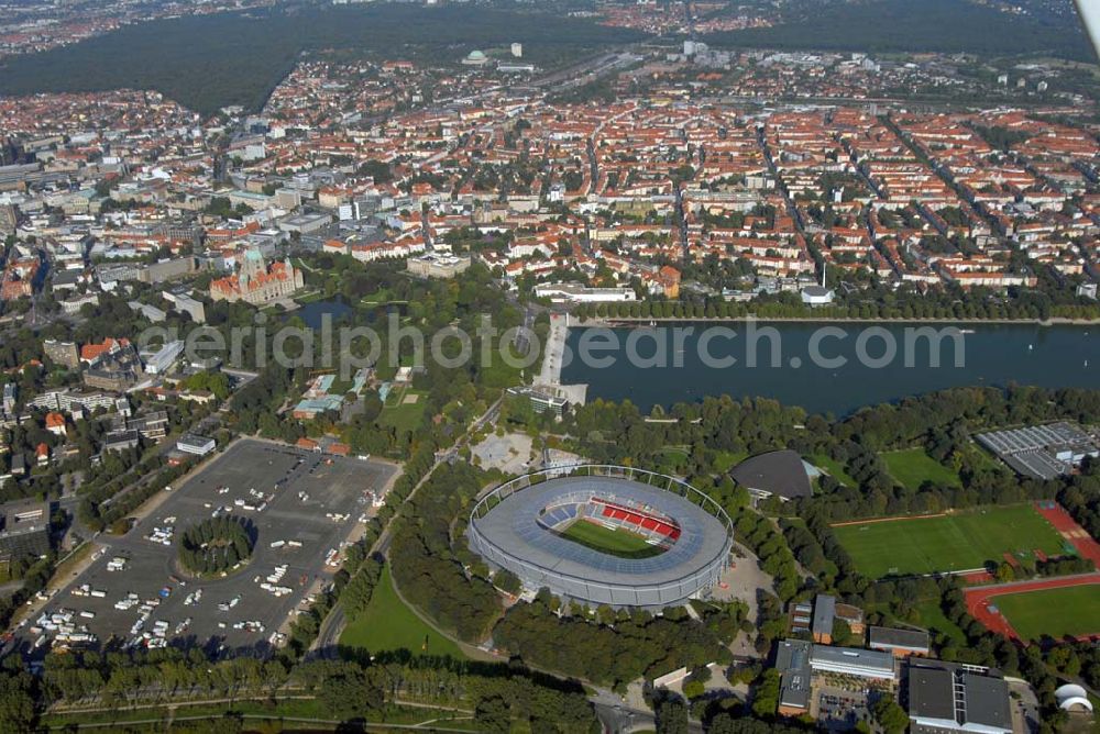 Aerial image Hannover - Blick auf die AWD-Arena Hannover. Das Stadion hat eine Kapazität von 50000 Plätzen. Hannover 96 Arena GmbH & Co. KG.Arthur-Menge-Ufer 5,30169 Hannover , Frau A. Marschner,Telefon: 05 11/ 96 900 - 450,E-Mail: amarschner@hannover96.de