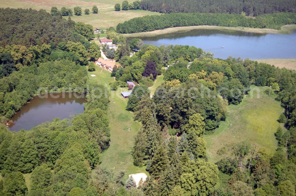 Aerial photograph Dambeck - Blick auf den AWO SANO Familienferienpark in Dambeck am Müritz-Nationalpark. Anschrift: Dambeck 2 in 17237 Kratzeburg - Dambeck;