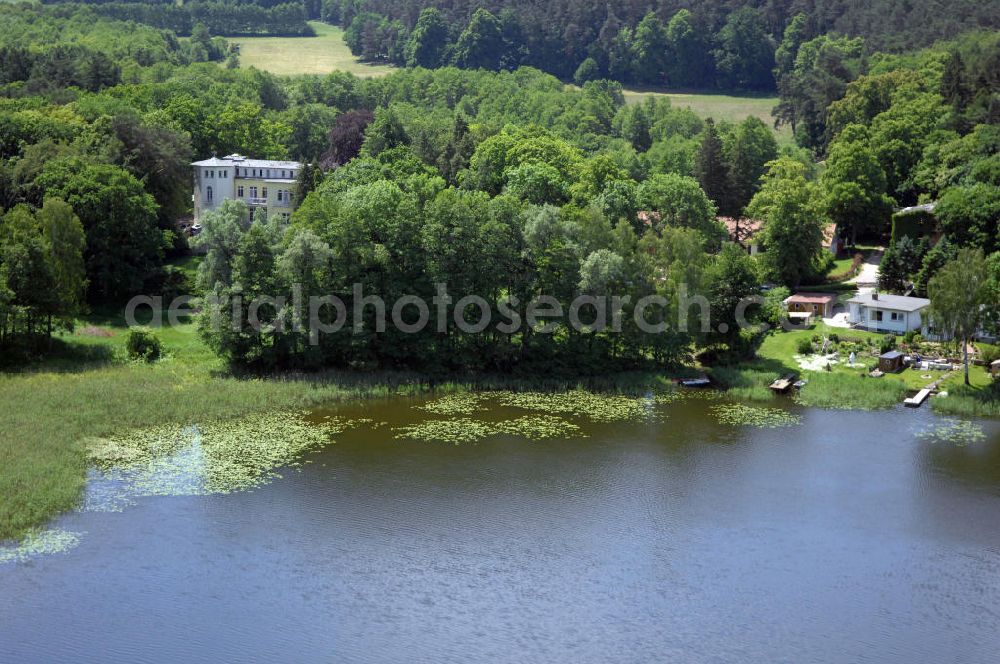 Dambeck from above - Blick auf den AWO SANO Familienferienpark in Dambeck am Müritz-Nationalpark. Anschrift: Dambeck 2 in 17237 Kratzeburg - Dambeck;