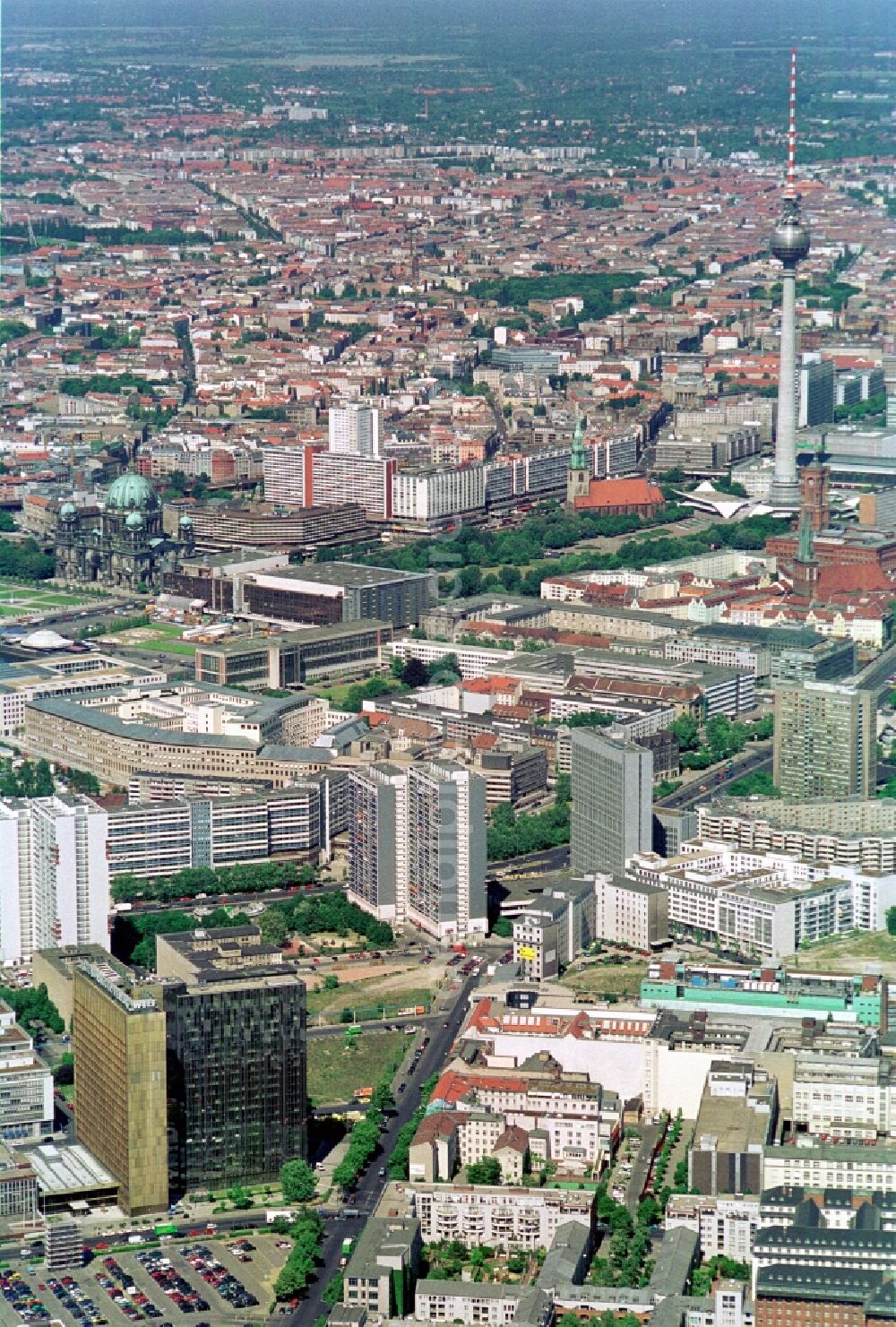 Berlin Kreuzberg from above - Look at the Axel-Springer tower of the Axel Springer AG at the Rudi-Dutschke street and Axel-Springer street in Kreuzberg district in Berlin