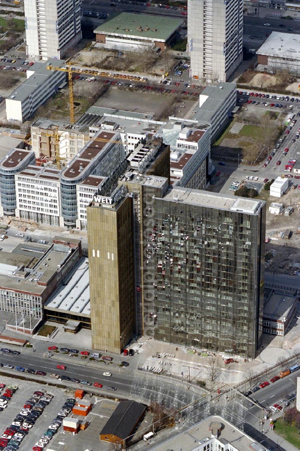 Berlin - Kreuzberg from the bird's eye view: Axel-Springer-Verlag in Berlin - Kreuzberg