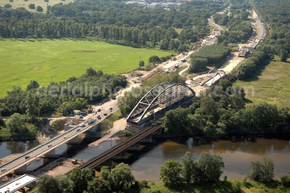 Dessau-Roßlau from the bird's eye view: Blick auf verschiedene Brückenbauwerke an der Baustelle zum Ausbau der B184 zwischen Dessau und Roßlau in Sachsen-Anhalt. Die B184 wird aufgrund des gestiegenen Verkehrsaufkommens zwischen 2006 und 2009 als vierstreifige Bundesstraße (RQ 20) über den Verlauf der Elbe hinweg ausgebaut. Bauherr ist der Landesbetrieb Bau Sachsen-Anhalt, die Projektleitung liegt bei SCHÜßLER - PLAN Berlin. Kontakt Projektleitung: Schüßler - Plan Ingenieurgesellschaft mbH, Tel. +49(0)30 42106 0, Email: berlin@schuessler-plan.de