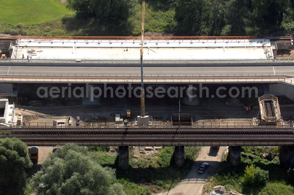 Dessau-Roßlau from the bird's eye view: Blick auf verschiedene Brückenbauwerke an der Baustelle zum Ausbau der B184 zwischen Dessau und Roßlau in Sachsen-Anhalt. Die B184 wird aufgrund des gestiegenen Verkehrsaufkommens zwischen 2006 und 2009 als vierstreifige Bundesstraße (RQ 20) über den Verlauf der Elbe hinweg ausgebaut. Bauherr ist der Landesbetrieb Bau Sachsen-Anhalt, die Projektleitung liegt bei SCHÜßLER - PLAN Berlin. Kontakt Projektleitung: Schüßler - Plan Ingenieurgesellschaft mbH, Tel. +49(0)30 42106 0, Email: berlin@schuessler-plan.de