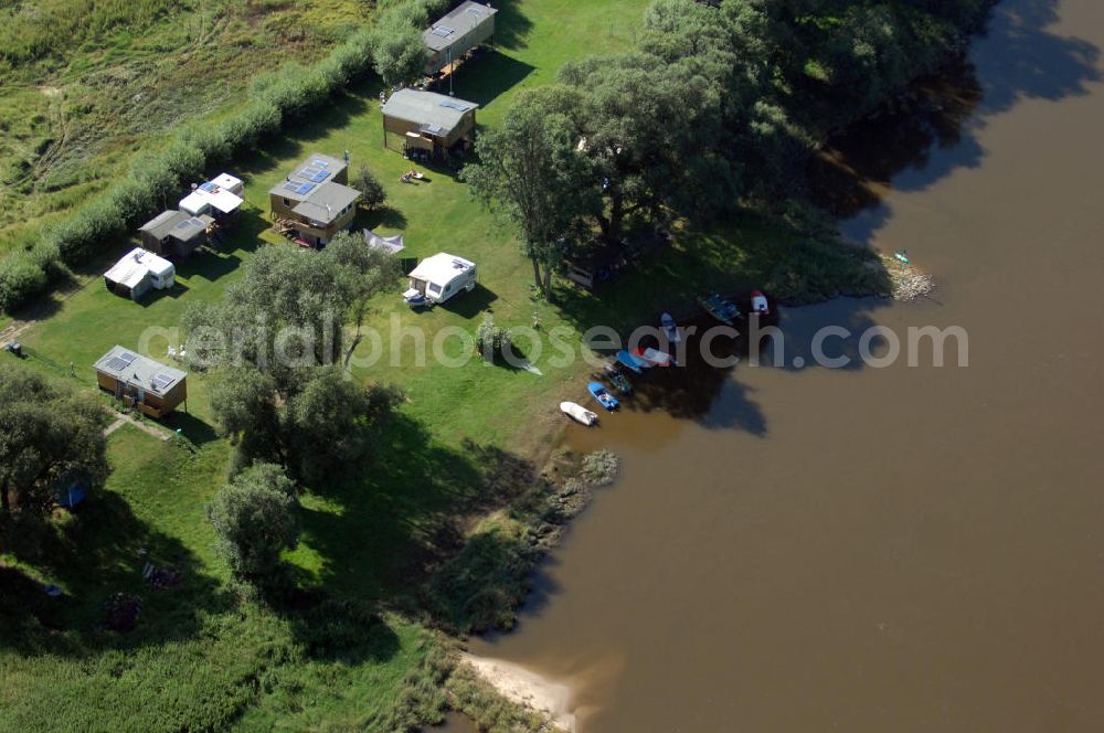 Aerial image Dessau-Roßlau - Blick auf verschiedene Brückenbauwerke an der Baustelle zum Ausbau der B184 zwischen Dessau und Roßlau in Sachsen-Anhalt. Die B184 wird aufgrund des gestiegenen Verkehrsaufkommens zwischen 2006 und 2009 als vierstreifige Bundesstraße (RQ 20) über den Verlauf der Elbe hinweg ausgebaut. Bauherr ist der Landesbetrieb Bau Sachsen-Anhalt, die Projektleitung liegt bei SCHÜßLER - PLAN Berlin. Kontakt Projektleitung: Schüßler - Plan Ingenieurgesellschaft mbH, Tel. +49(0)30 42106 0, Email: berlin@schuessler-plan.de