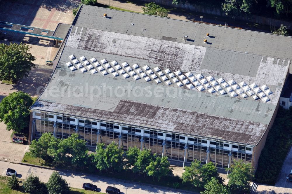 Potsdam from the bird's eye view: View of old GDR indoor swimming pool at Brauhausberg in Potsdam in Brandenburg