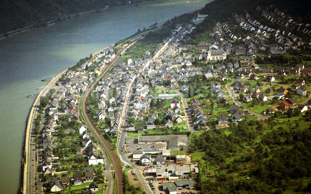 Aerial photograph Bad Salzig - Center of Bad Salzig on the banks of the Rhine in Rhineland-Palatinate