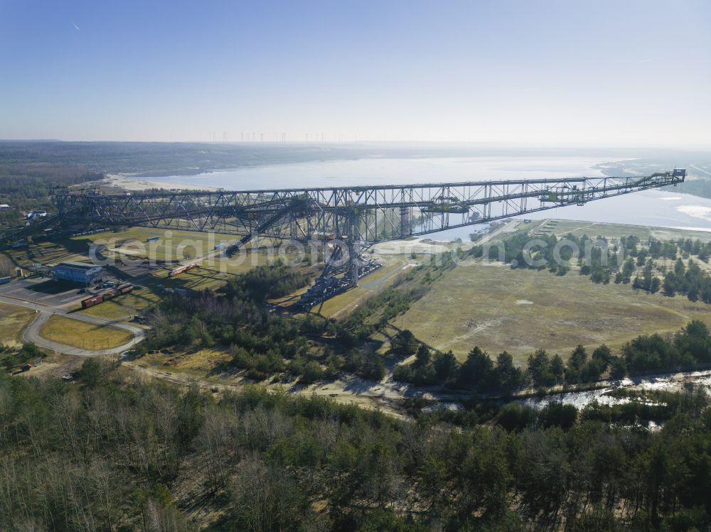 Aerial image Lichterfeld-Schacksdorf - Dredging conveyor bridge in brown coal mine of Besucherbergwerk F60 on Bergheider See in Lichterfeld-Schacksdorf in the state Brandenburg, Germany