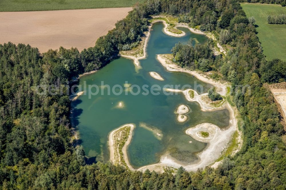 Schermbeck from above - Lake shore and overburden areas of the quarry lake and gravel open pit on Kirchhellener Strasse in Bottrop in the state North Rhine-Westphalia, Germany