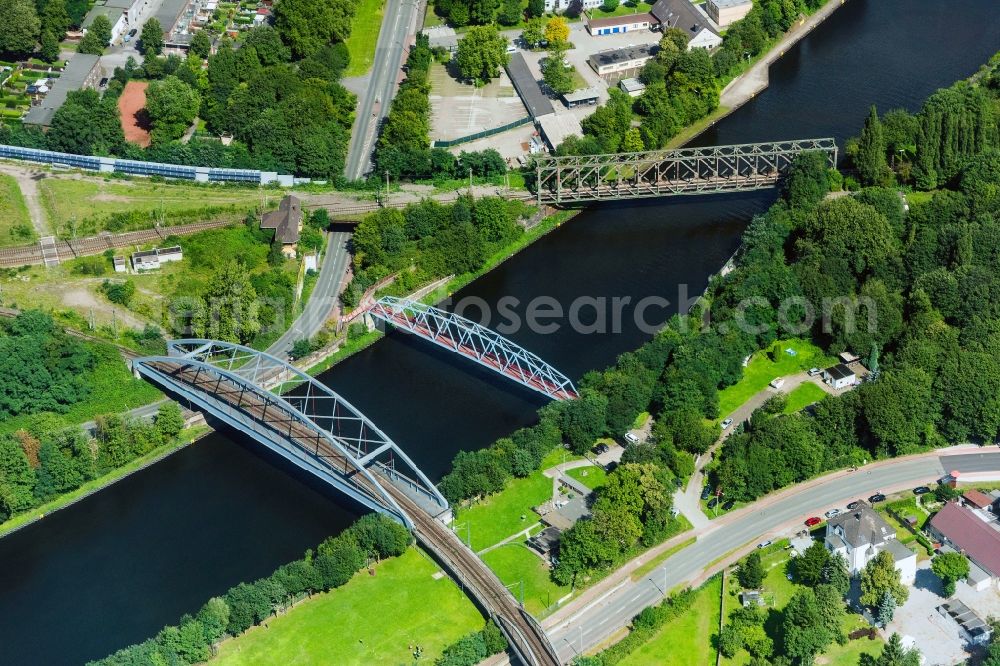 Duisburg from above - Railway bridge building to route the train tracks Brueckenlandschaft Ruhraue in Duisburg in the state North Rhine-Westphalia, Germany The bridge landscape of Ruhraue is an ensemble of bridges over the Ruhr at the city limits of Duisburg and Muelheim an der Ruhr, so designated by Route der Industriekultur