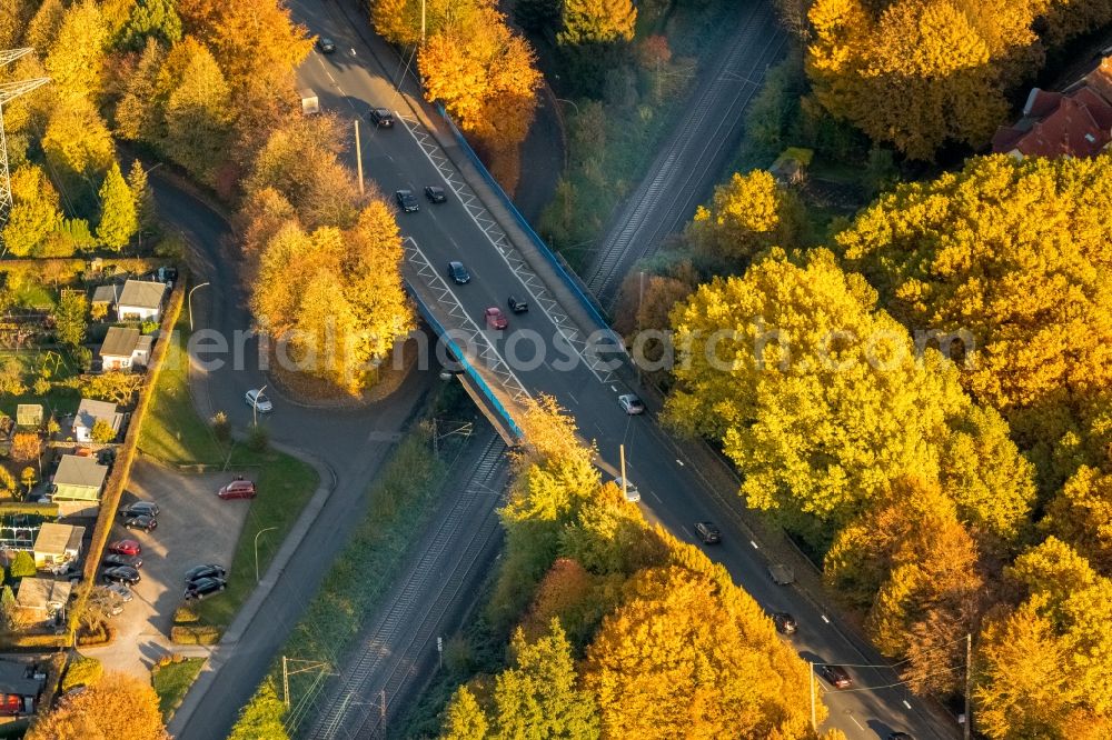 Aerial image Witten - Railway bridge building to route the train tracks Dortmunder street - Goethestrasse in Witten in the state North Rhine-Westphalia