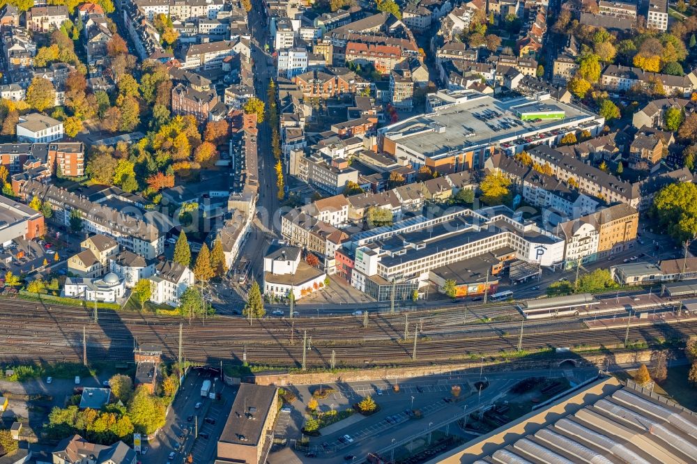 Aerial image Witten - Railway bridge building to route the train tracks Herbeder street - Bahnhofstrasse in Witten in the state North Rhine-Westphalia