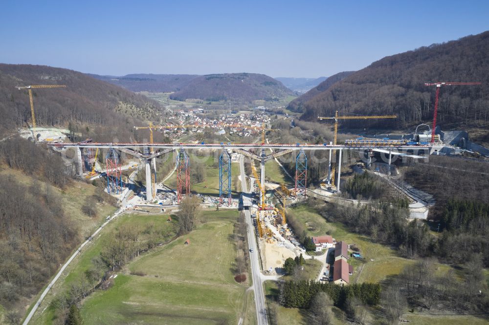 Aerial photograph Mühlhausen im Täle - Viaduct of the railway bridge structure for the route of the railway tracks Filstalbruecke in Muehlhausen im Taele in the federal state of Baden-Wuerttemberg, Germany