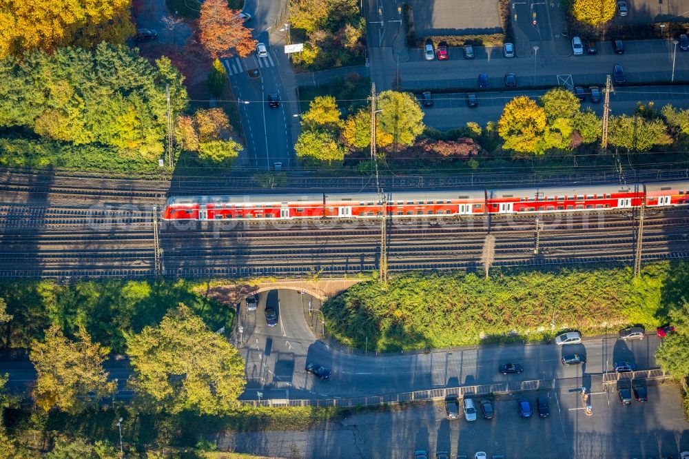 Aerial photograph Witten - Railway bridge building to route the train tracks Gasstrasse - Ruhrstrasse in Witten in the state North Rhine-Westphalia