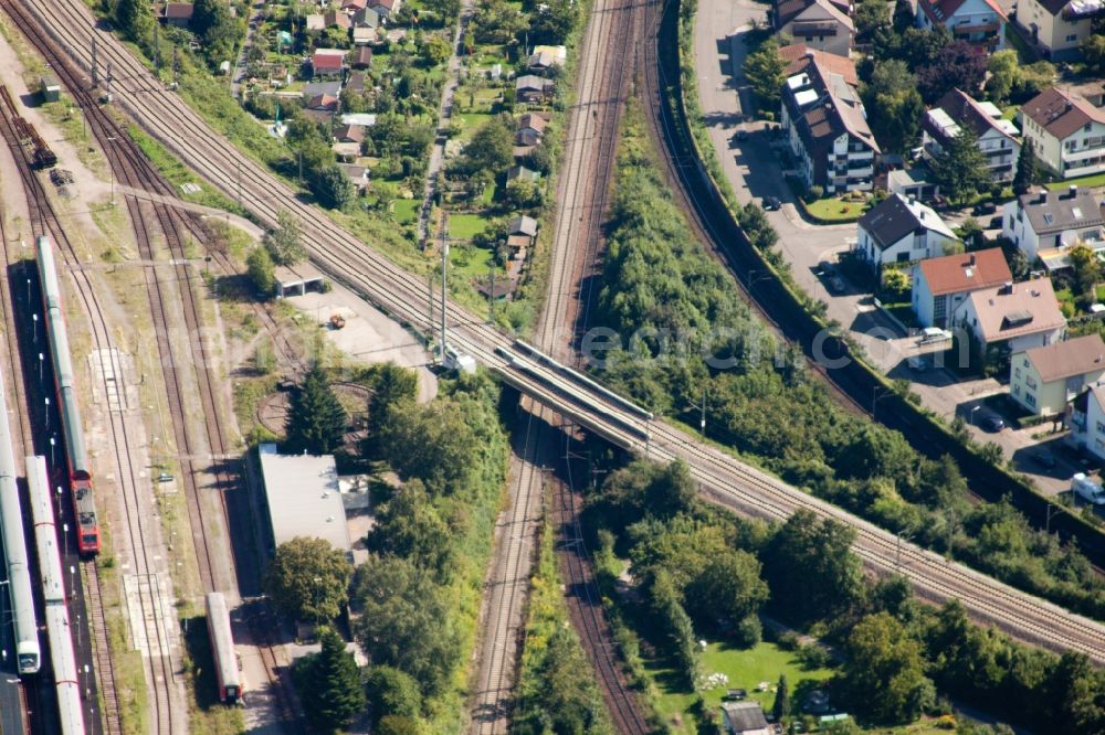 Aerial image Karlsruhe - Routing the railway junction of rail and track systems Deutsche Bahn in Karlsruhe in the state Baden-Wuerttemberg