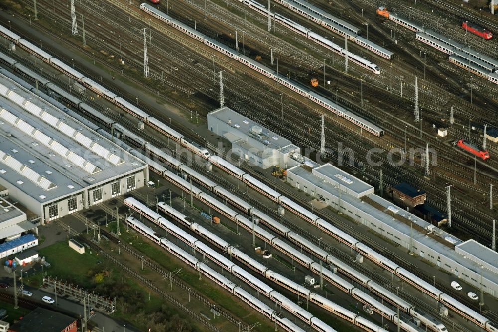 Aerial photograph Berlin - Railway depot and repair shop for maintenance and repair of trains of passenger transport of ICE Werk Berlin Rummelsburg II on Saganer Street in Berlin in Germany