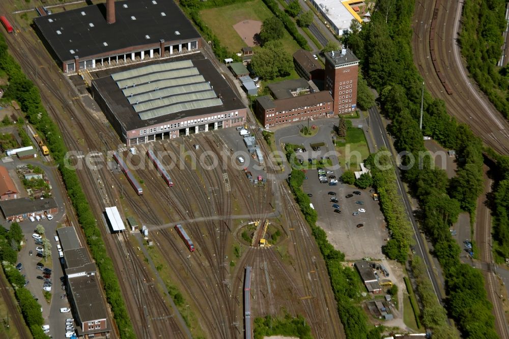 Braunschweig from above - Railway depot and repair shop for maintenance and repair of trains of passenger transport in Brunswick in the state Lower Saxony, Germany