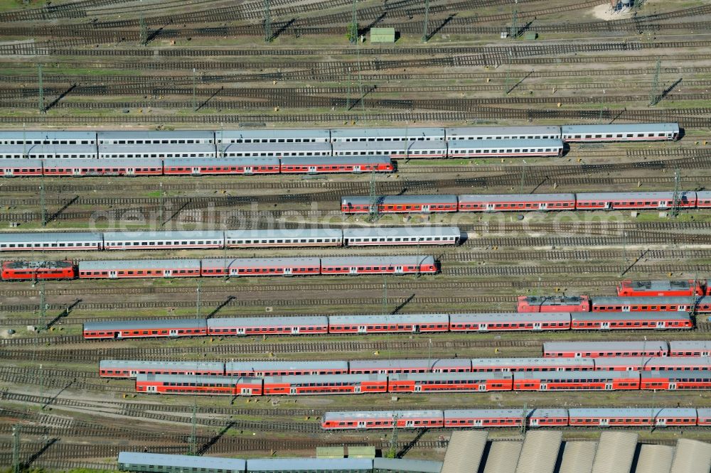 Stuttgart from the bird's eye view: Railway depot and repair shop for maintenance and repair of trains of passenger transport in Stuttgart in the state Baden-Wuerttemberg