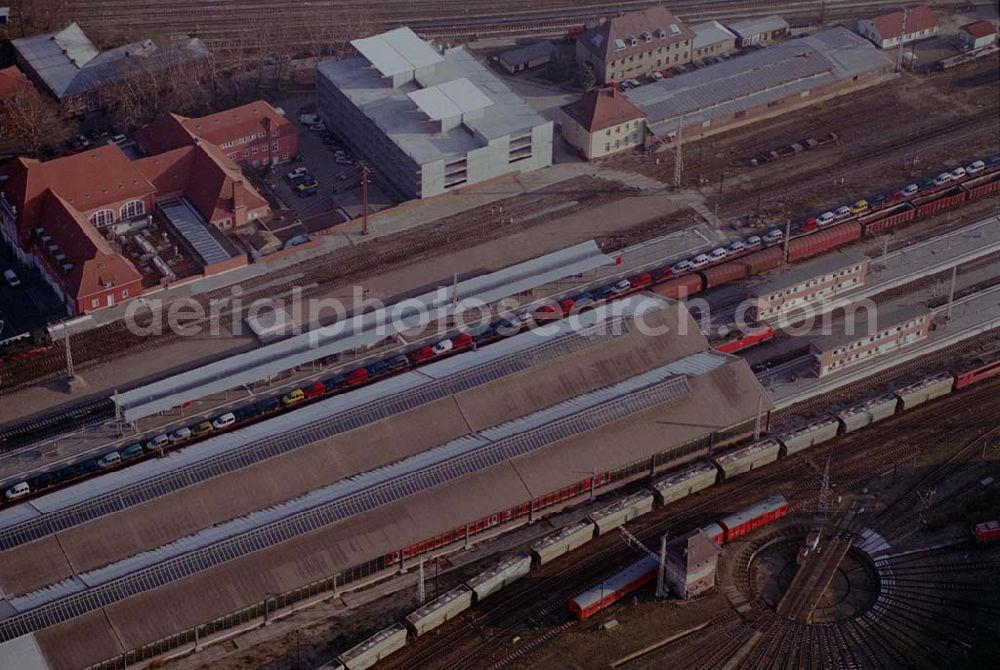 Aerial photograph Frankfurt-Oder - 18.12.2003 Bahnhof, Frankfurt-Oder.