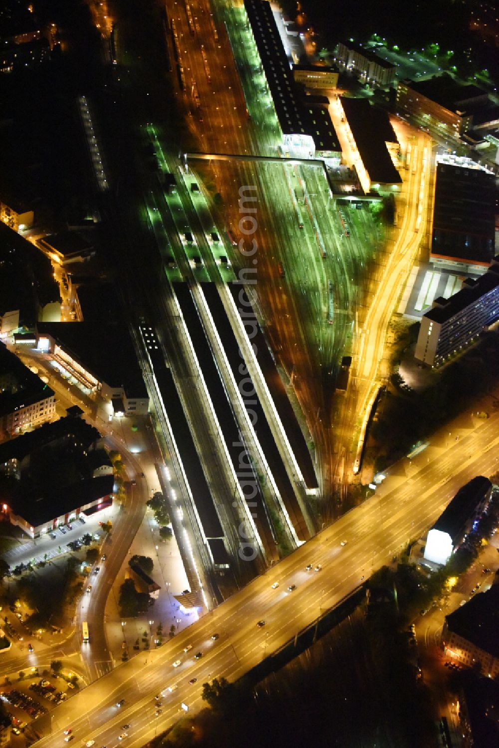 Aerial image Berlin - Station building and track systems of the S-Bahn station Berlin - Lichtenberg in the district Lichtenberg in Berlin, Germany