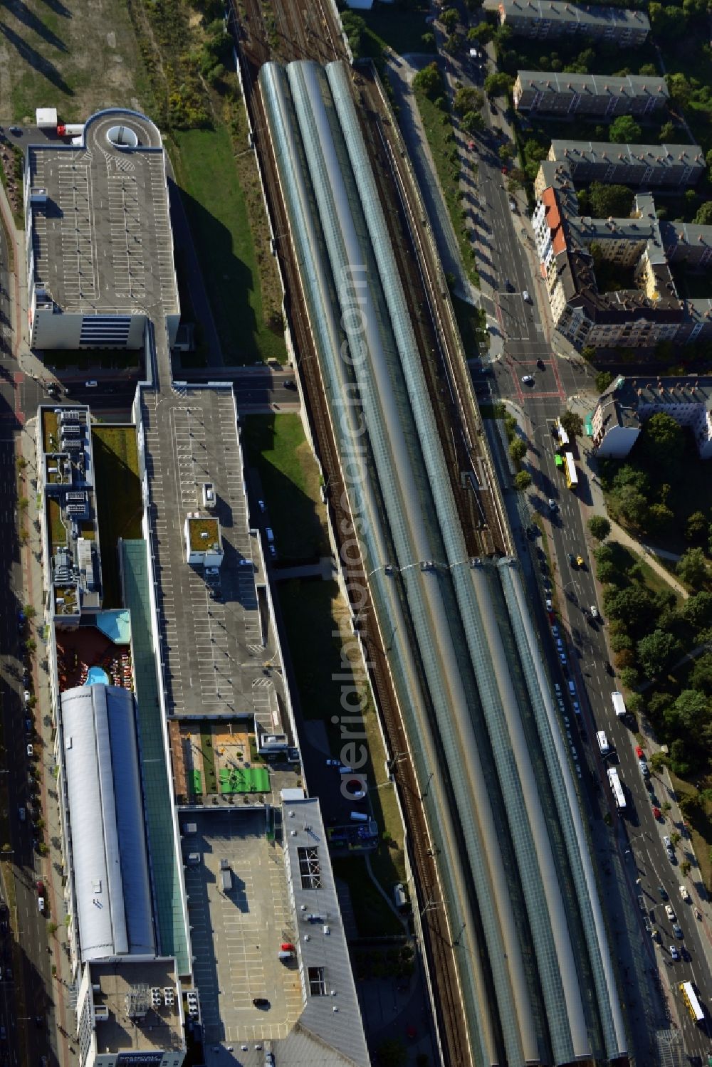 Berlin from the bird's eye view: Station building and track systems of the S-Bahn station in the district Spandau in Berlin, Germany