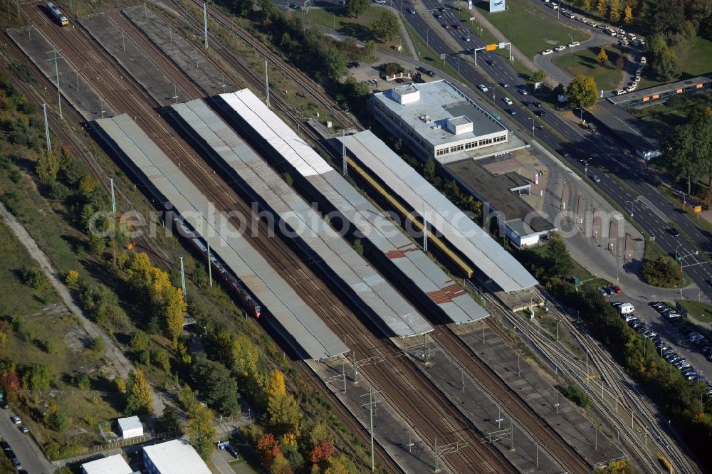 Schönefeld from the bird's eye view: Station building and track systems of the S-Bahn station in Schoenefeld in the state Brandenburg