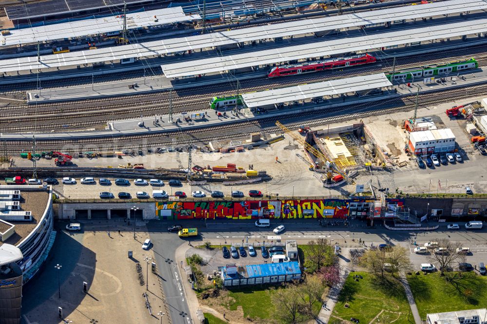 Dortmund from the bird's eye view: Station District at the main station in Dortmund in North Rhine-Westphalia