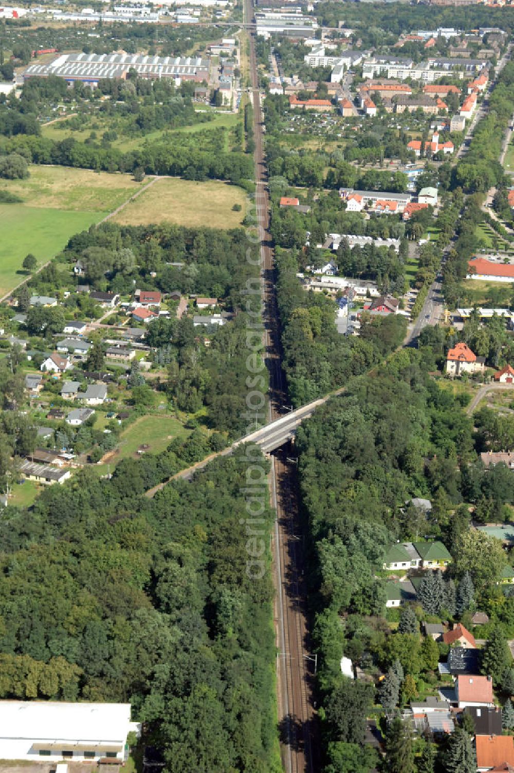 Aerial photograph Dessau-Roßlau - Blick auf die Bahnstrecke von Dessau-Roßlau nach Bitterfeld-Wolfen. Bis zum 30. Juni 2007 war Wolfen eine eigenständige Stadt. Dessau-Roßlau und Wolfen sind ca. 25 km voneinan der entfernt.