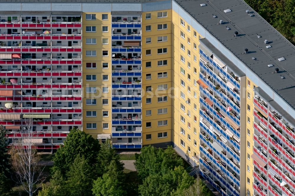 Leipzig from above - Balconies and windows Facade of the high-rise residential development on Breisgaustrasse in Leipzig in the state Saxony, Germany