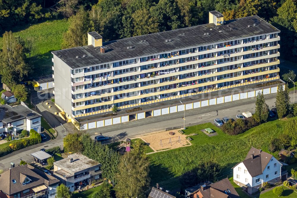 Dahlbruch from above - Balconies and windows Facade of the high-rise residential development on street Am Witschenberg in Dahlbruch at Siegerland in the state North Rhine-Westphalia, Germany