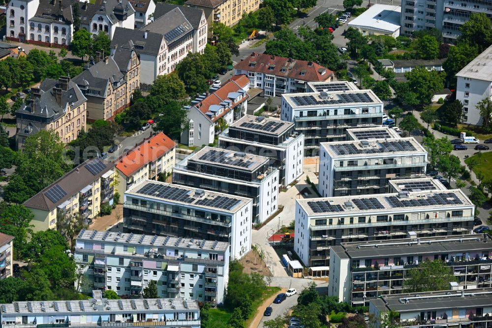 Aerial photograph Darmstadt - Balconies and windows Facade of the high-rise residential development on street Binger Strasse in Darmstadt in the state Hesse, Germany