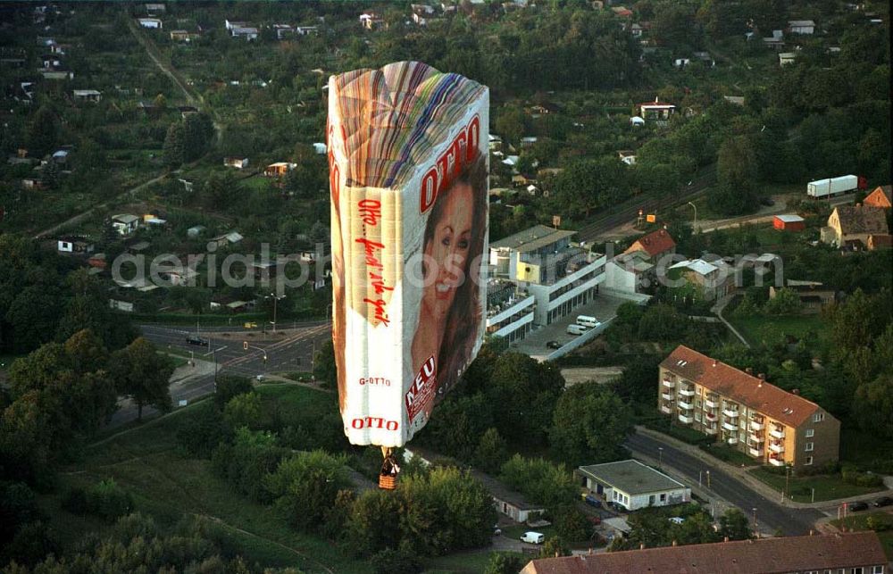 Aerial photograph Strausberg / Brandenburg - Ballonfahrertreffen am Flugplatz Strausberg