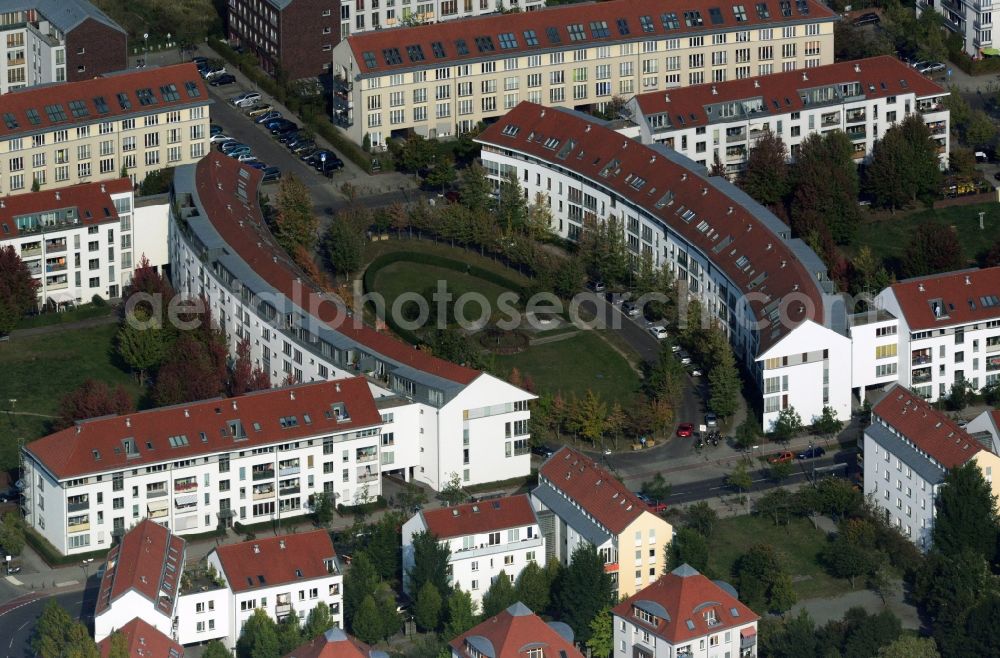 Aerial photograph Berlin OT Karow - View of the square Ballonplatz in the district of Karow in Berlin