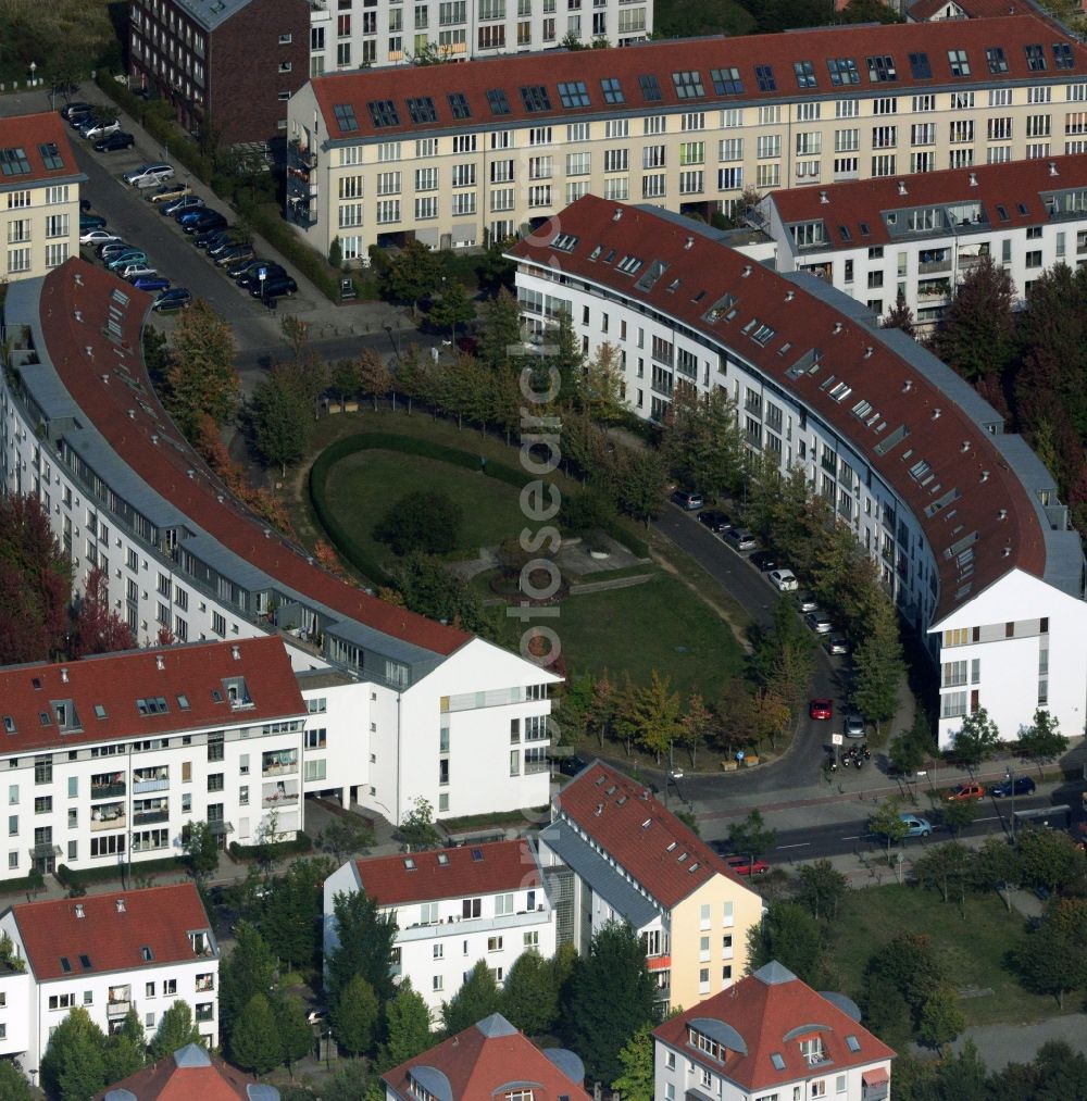 Berlin OT Karow from above - View of the square Ballonplatz in the district of Karow in Berlin