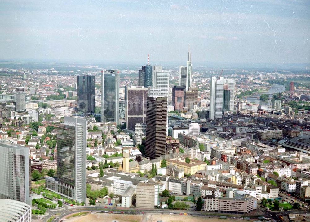 Frankfurt am Main from above - Banken- Zentrum in Frankfurt/Main. (Hessen).