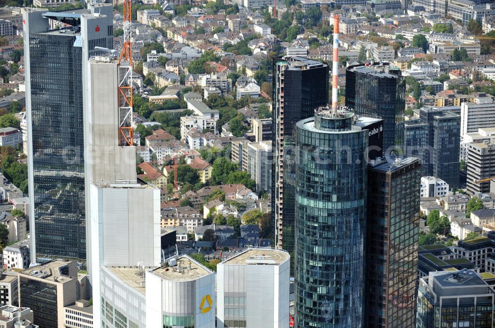 Frankfurt am Main from the bird's eye view: Bankenviertel mit den Hochhäusern / Bürogebäuden der Commerzbank, der HELEBA, der Deutschen Bank und der Sparkasse in Frankfurt am Main in Hessen. Financial district with highrise / office buildings of the banks Commerzbank, HELEBA, Deutsche Bank and the Sparkasse in Frankfurt on the Main in Hesse.