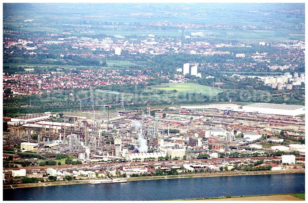 Aerial image Ludwigshafen - 28.04.2004 Ludwigshafen BASF Werk in Ludwigshafen am Rhein