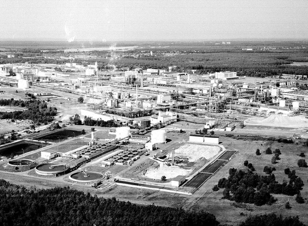 Aerial photograph Schwarzheide - Brandenburg - BASF-Werksanlagen am Standort Schwarzheide / Brandenburg. -im Orginal in COLOR !!-