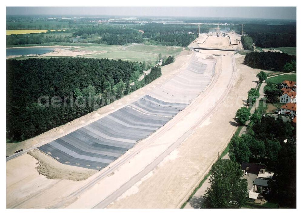 Hohenwarthe from above - Bau des Anschlußbereiches zur Bücke des Elbe-Havel-Kanales über die Elbe am Wasserstraßenkreuz Magdeburg.