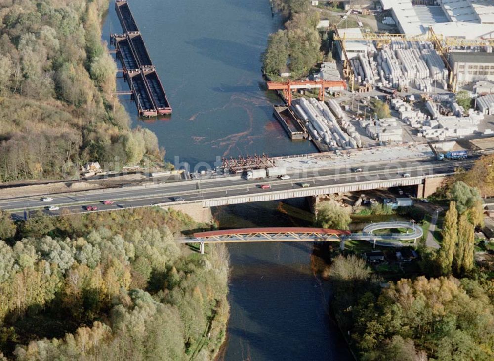 Königs Wusterhausen / Brandenburg from the bird's eye view: Bau der Autobahnbrücke (A10) über die Dahme in Königs Wusterhausen - ein Projekt der SCHÄLERBAU BERLIN GmbH.