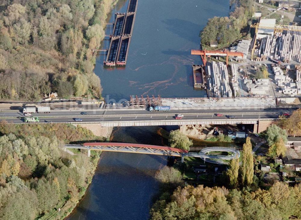 Aerial photograph Königs Wusterhausen / Brandenburg - Bau der Autobahnbrücke (A10) über die Dahme in Königs Wusterhausen - ein Projekt der SCHÄLERBAU BERLIN GmbH.