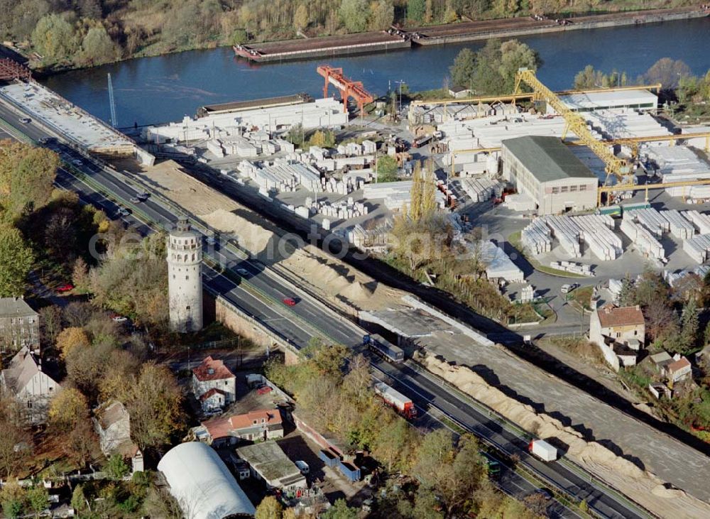 Aerial photograph Königs Wusterhausen / Brandenburg - Bau der Autobahnbrücke (A10) über die Straße zwischen Königs Wusterhausen und Niederlehme - ein Projekt der SCHÄLERBAU BERLIN GmbH.