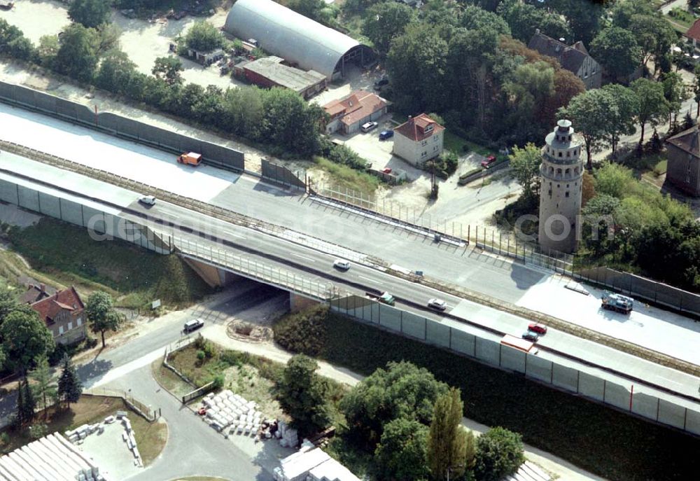 Königs Wusterhausen from the bird's eye view: Bau der Autobahnbrücke (A10) über die Straße zwischen Königs Wusterhausen und Niederlehme - ein Projekt der SCHÄLERBAU BERLIN GmbH.