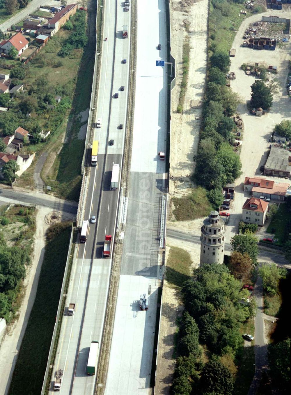 Aerial image Königs Wusterhausen - Bau der Autobahnbrücke (A10) über die Straße zwischen Königs Wusterhausen und Niederlehme - ein Projekt der SCHÄLERBAU BERLIN GmbH.