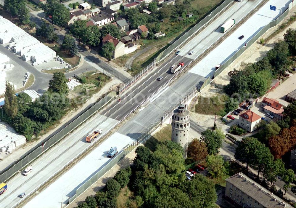 Königs Wusterhausen from above - Bau der Autobahnbrücke (A10) über die Straße zwischen Königs Wusterhausen und Niederlehme - ein Projekt der SCHÄLERBAU BERLIN GmbH.