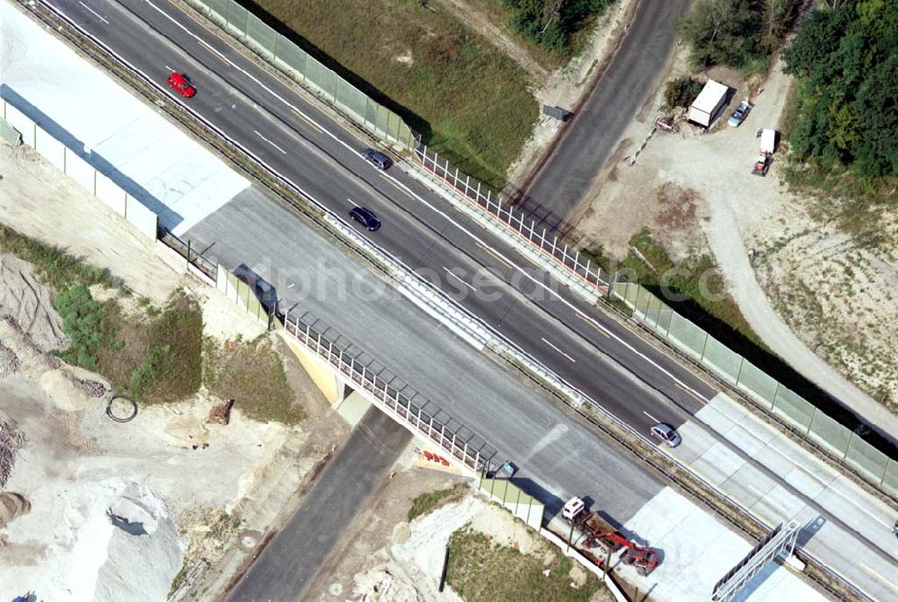 Königs Wusterhausen from above - Bau der Autobahnbrücke (A10) über die Straße zwischen Königs Wusterhausen und Niederlehme - ein Projekt der SCHÄLERBAU BERLIN GmbH.