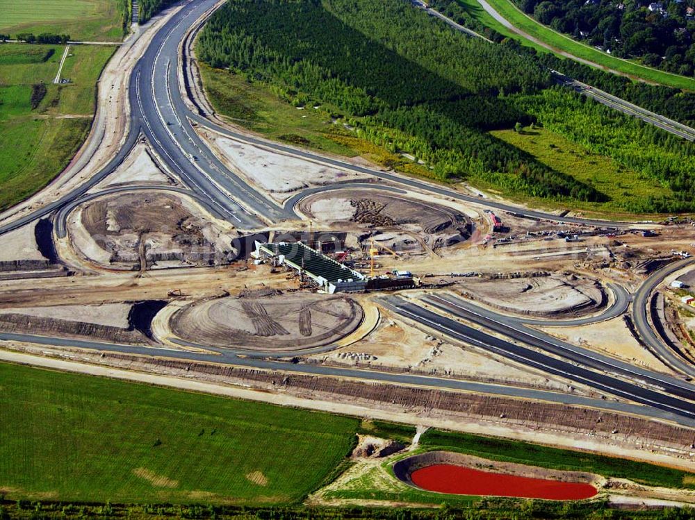 Böhlen from above - 27.08.2005 Böhlen; Bau eines Autobahnkreuzes auf der A14 bei Böhlen.