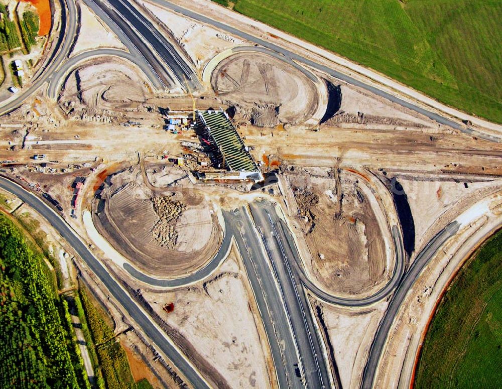 Böhlen from above - 27.08.2005 Böhlen; Bau eines Autobahnkreuzes auf der A14 bei Böhlen.