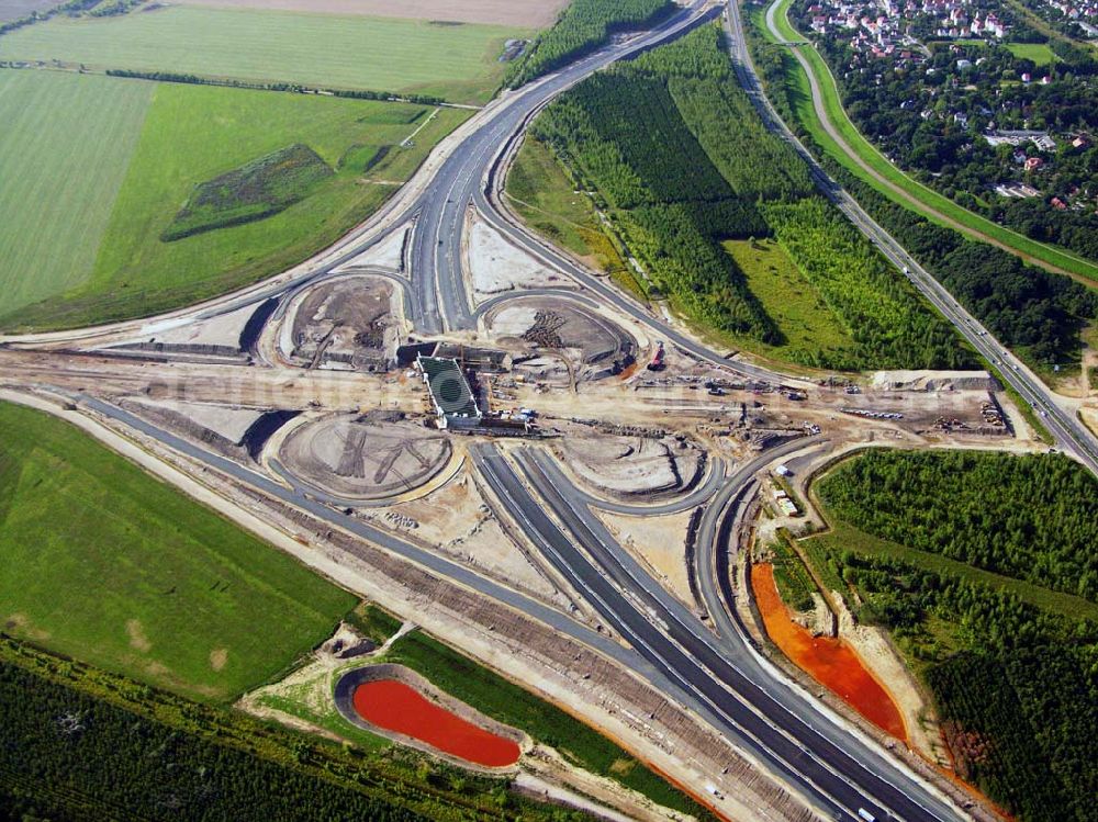 Böhlen from above - 27.08.2005 Böhlen; Bau eines Autobahnkreuzes auf der A14 bei Böhlen.